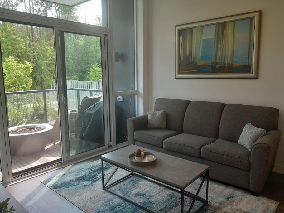 Cozy South View Suite Overlooking The Nature Trail Innisfil Εξωτερικό φωτογραφία